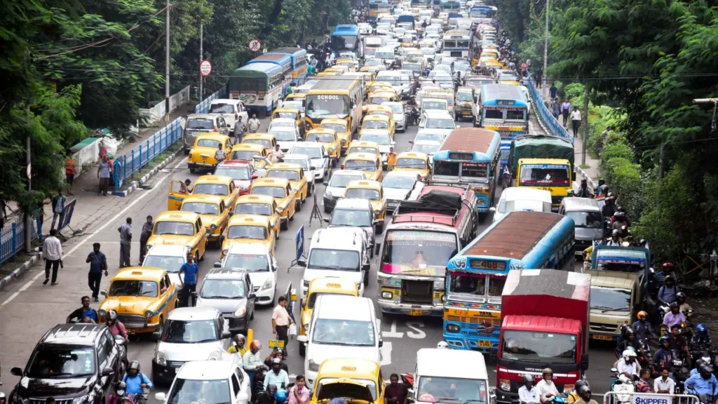 New Kolkata parking app to show vacant spaces in real time from Sept 1.  