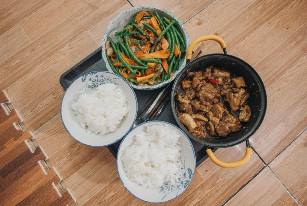 Opt for lighter, home-cooked meals