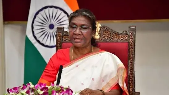 President Droupadi Murmu urges film stars to avoid harmful products; calls for more women on award juries