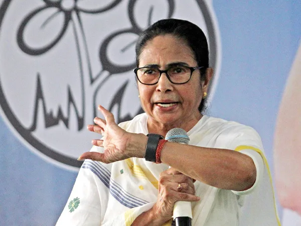 The Mamata Banerjee SIR row has given the Opposition an issue around which parties with otherwise different political positions are attempting to coordinate. (ANI)