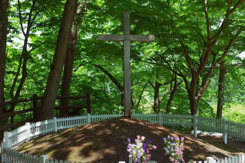 Japan’s “Tomb of Christ” in Shingo preserves a centuries-old legend through local tradition and the annual Christ Festival.