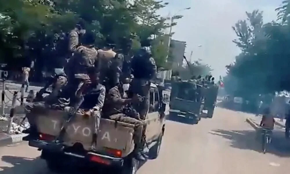 Ethiopian federal forces have seized Tigray's capital, Mekelle, after just over a week of intense fighting, first retaking the city's Alula Aba Nega Airport, then, per government claims, the city itself | X (@GlobalGeoWorld1)