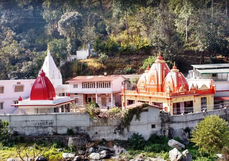 Kainchi Dham may limit daily visitors to 20,000-25,000 amid rising crowds