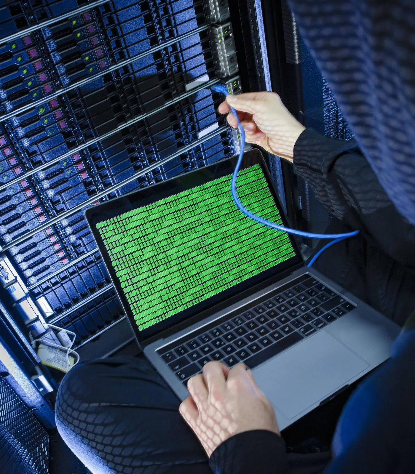 'They may have hijacked the system': the explanation from a crypto lawyer points to a breach deeper than a stolen password or private key | X (@pubity)