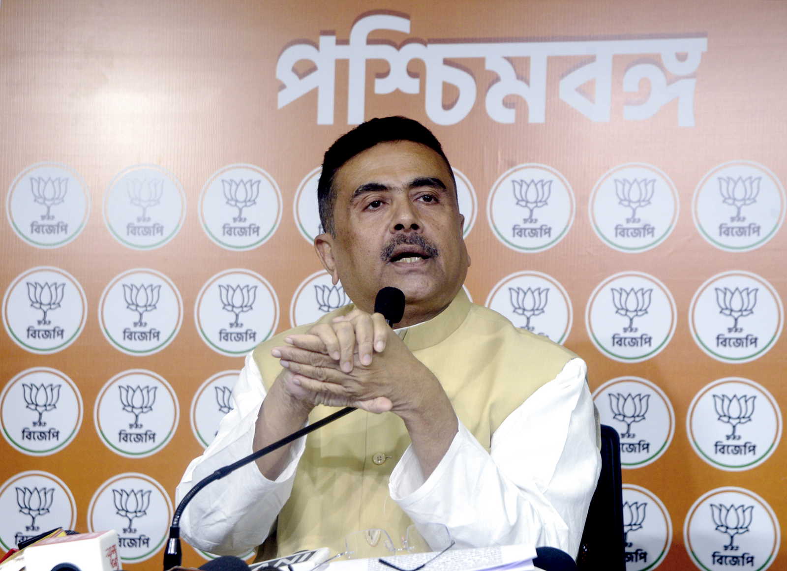 WB to roll out Ayushman cards in July; cervical cancer vaccination for 7 lakh girls from May 30
