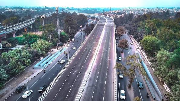 The Delhi signal-free travel proposal marks a shift from expensive infrastructure projects towards traffic engineering solutions. (ANI)