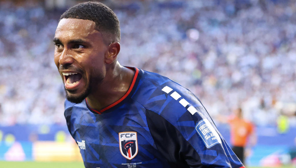 Deroy Duarte brought Cape Verde back into the contest with a deserved equaliser after the break, rewarding his team's relentless pressing and positive attacking play. (X/@brfootball)