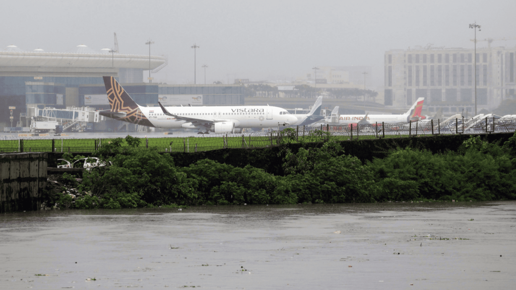 The incident occurred around 10 pm on July 7 when Air India flight AI816, scheduled to fly from Mumbai to Delhi, was preparing for departure. (X)