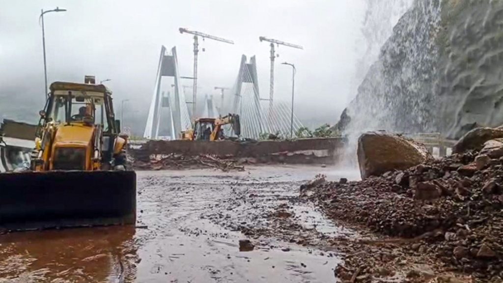 A landslide on the Missing Link section of the Mumbai–Pune Expressway near the Khandala Exit