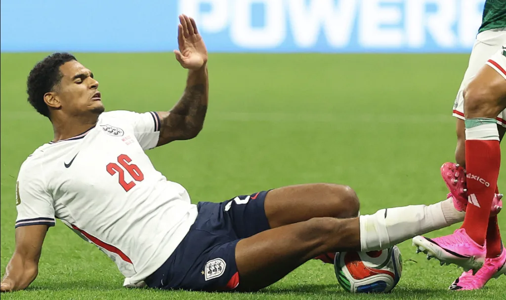 The decision attracted criticism from several football associations, including UEFA, Belgium and England boss Thomas Tuchel. (X)