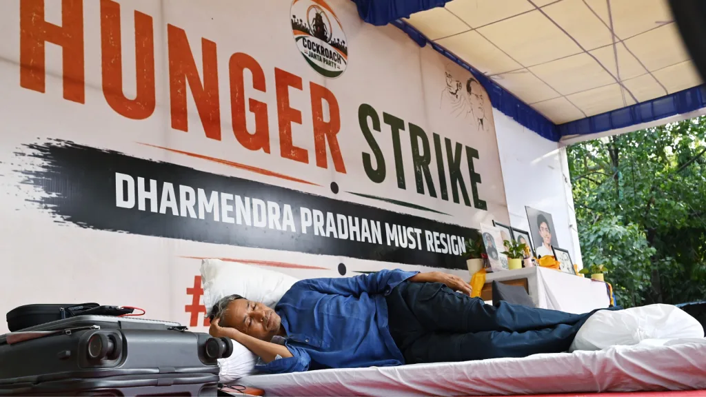 Environmentalist Sonam Wangchuk Continues Hunger Strike in Support of CJP Campaign at Jantar Mantar