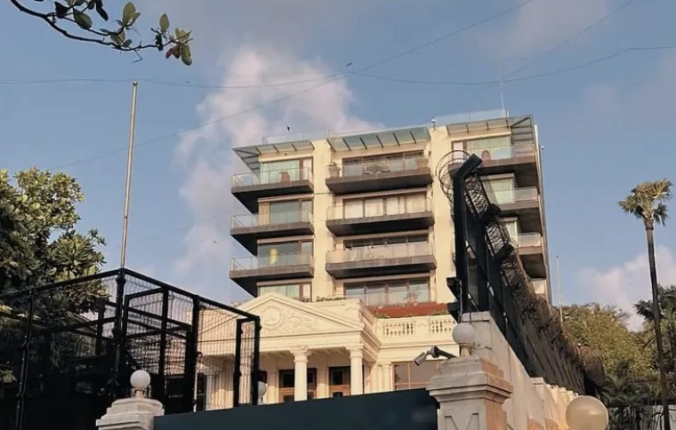 Supreme Court clears Mannat expansion, SRK gets legal relief