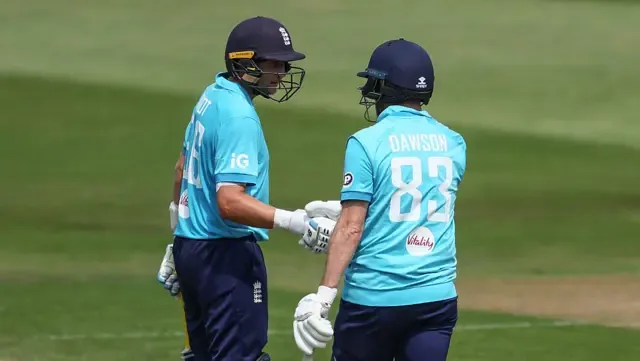 Joe Root and Liam Dawson