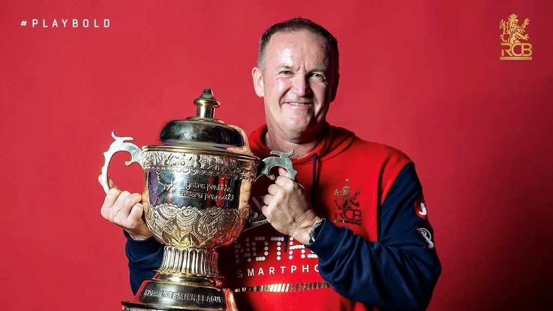 Andy Flower turns down England Test coaching role, stays committed to RCB