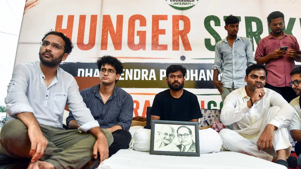 CJP founder Abhijeet Dipke Continues the Protest at Jantar Mantar