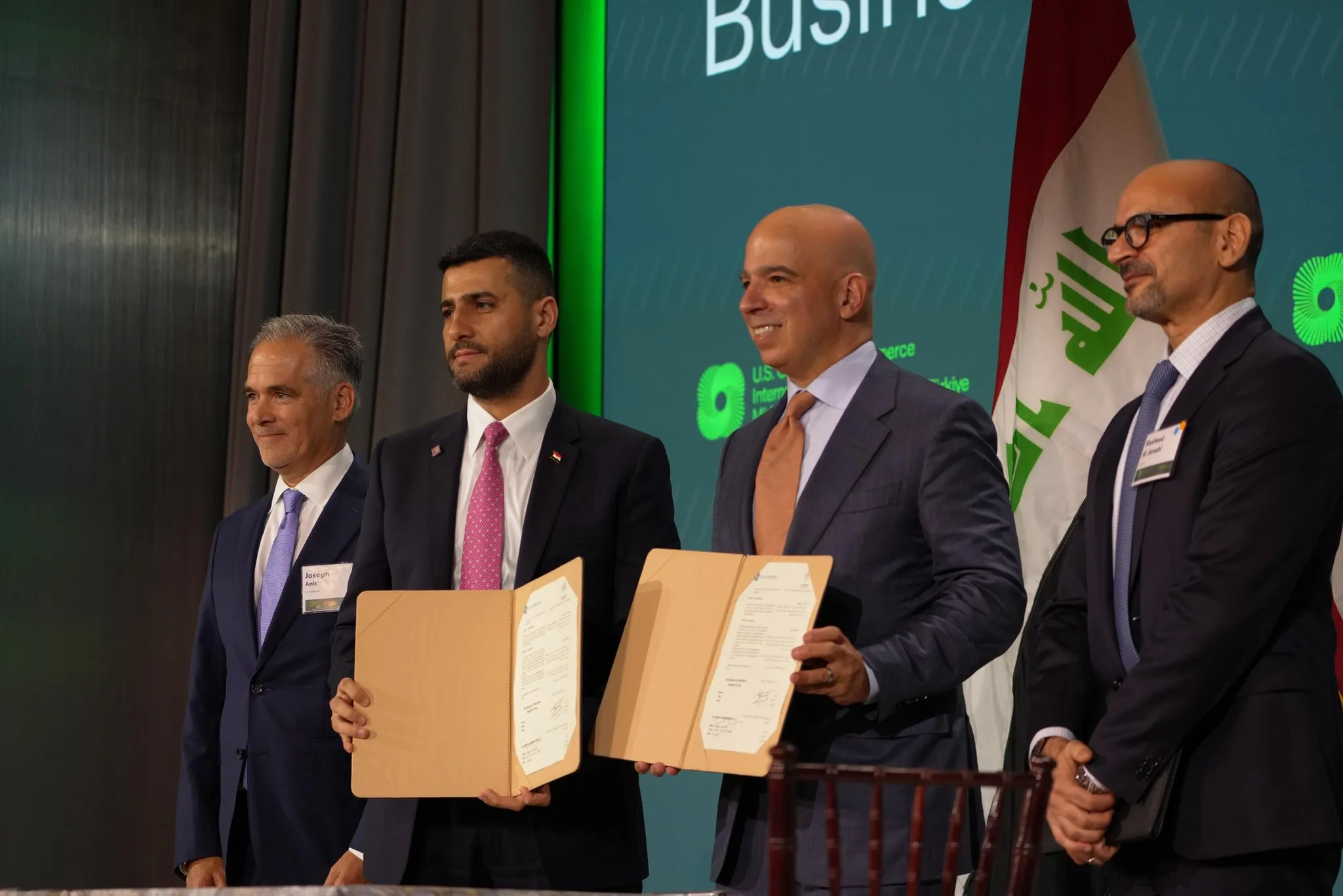 Iraq signs 48 US deals after PM says ‘Everybody who has a project can come and talk to us’