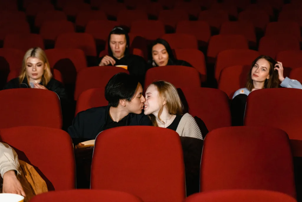 Can friends really help you find love