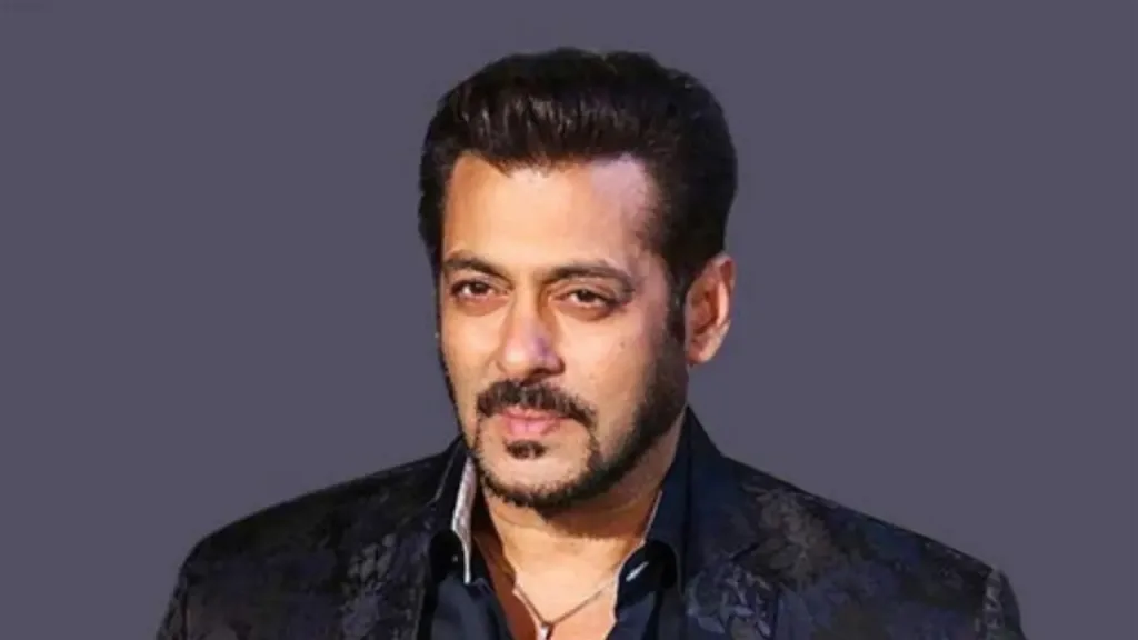 Salman Khan shares his childhood photograph while supporting CJP Protests | Ujaleblog