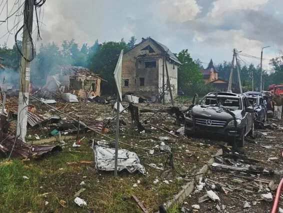 Russian missile kills 10 at Ukraine defence event