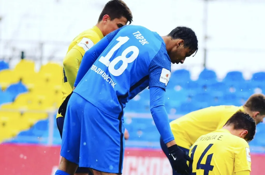 Having arrived in India with little knowledge beyond Bollywood, the forward has found himself captivated by the country's football culture, passionate supporters and competitive environment. (X)