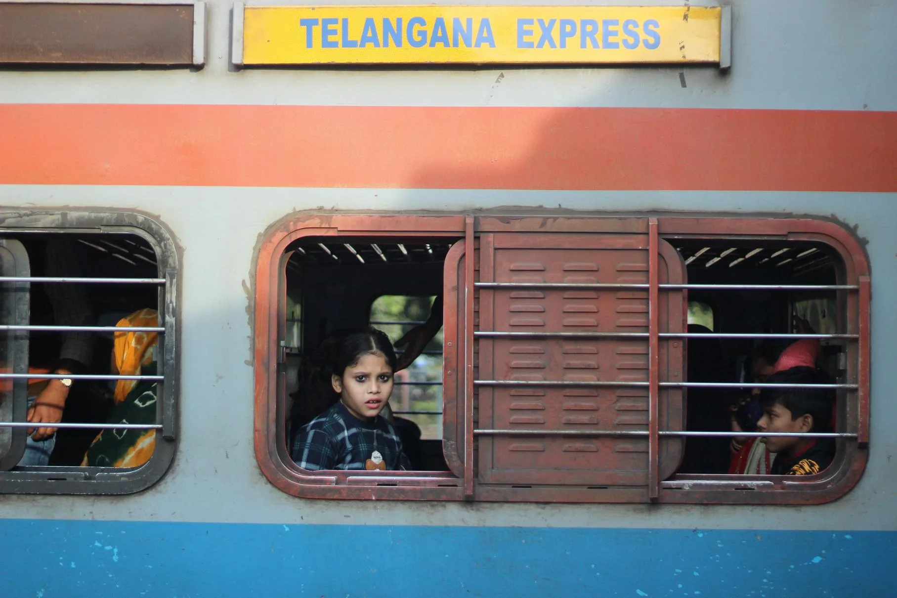 CAG flags missing basic amenities at major railway stations
